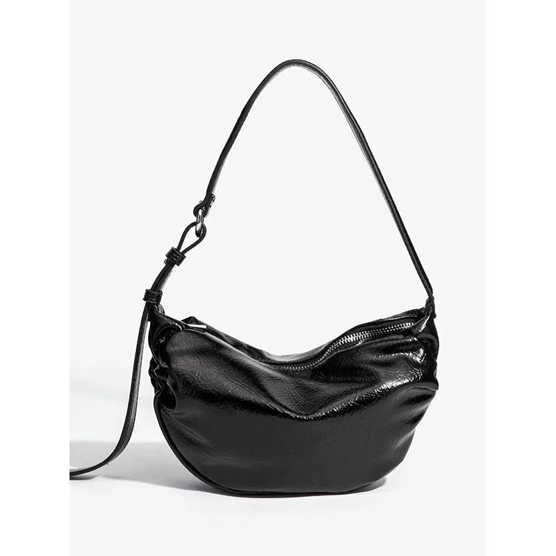 Black pleated shoulder bag in soft PU with rock-and-roll style and three-dimensional outer pocket