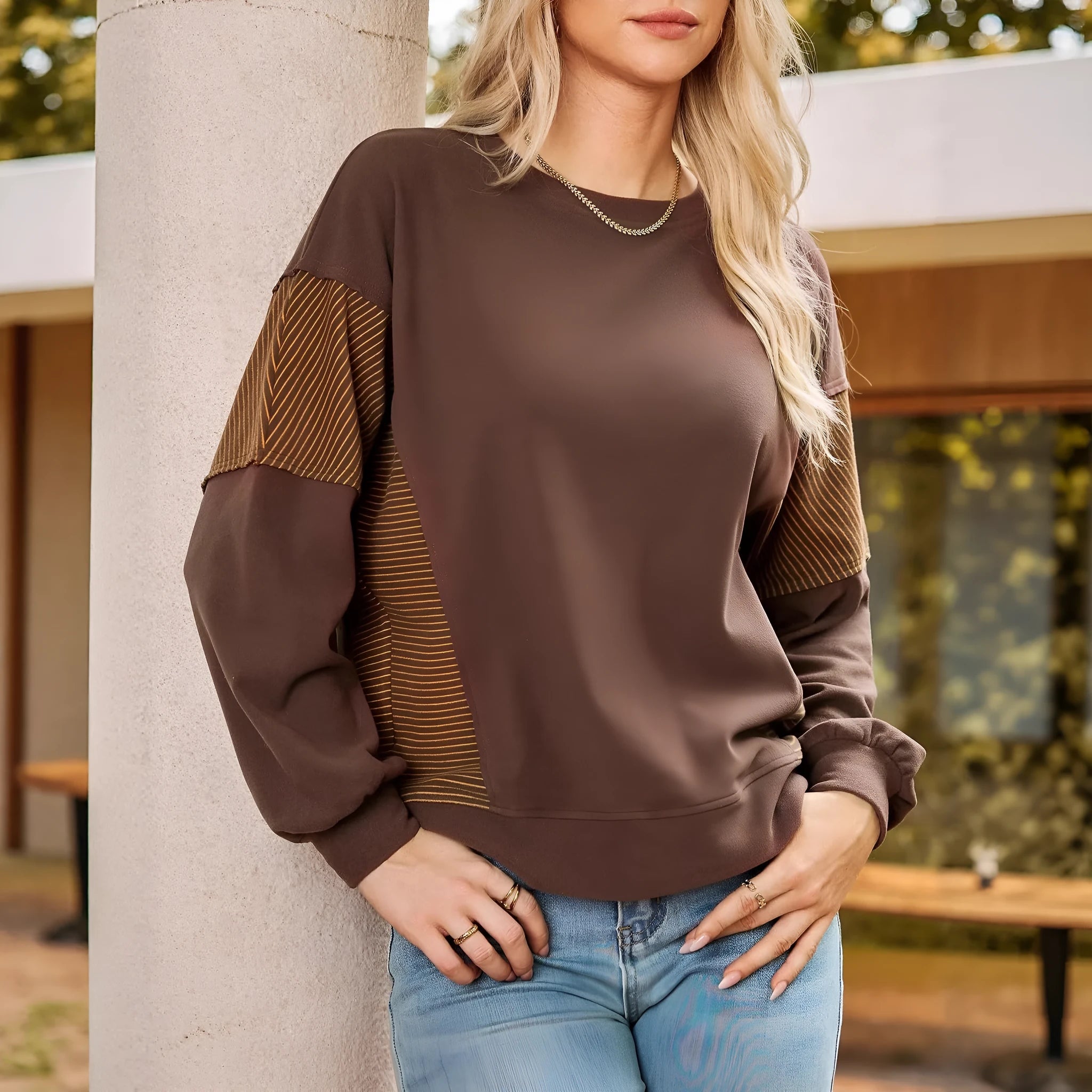 Striped color-blocked round neck long-sleeved polyester pullover sweatshirt in gray