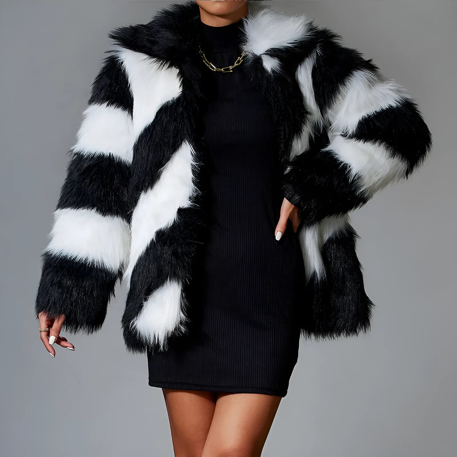 Women's faux fur coat with contrast lapel and fur collar in picture colour.