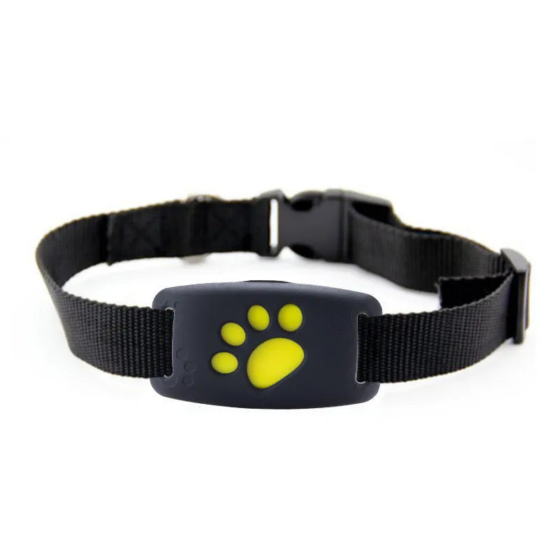 GPS Pet Tracker Z8-A with ABS+PVC casing, waterproof, USB charge, and map function on a collar