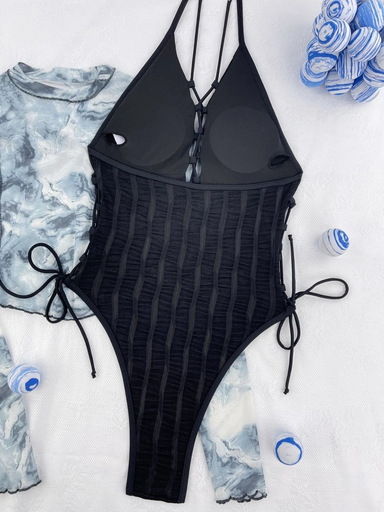 Black solid colour women's one-piece swimsuit with polyester fabric