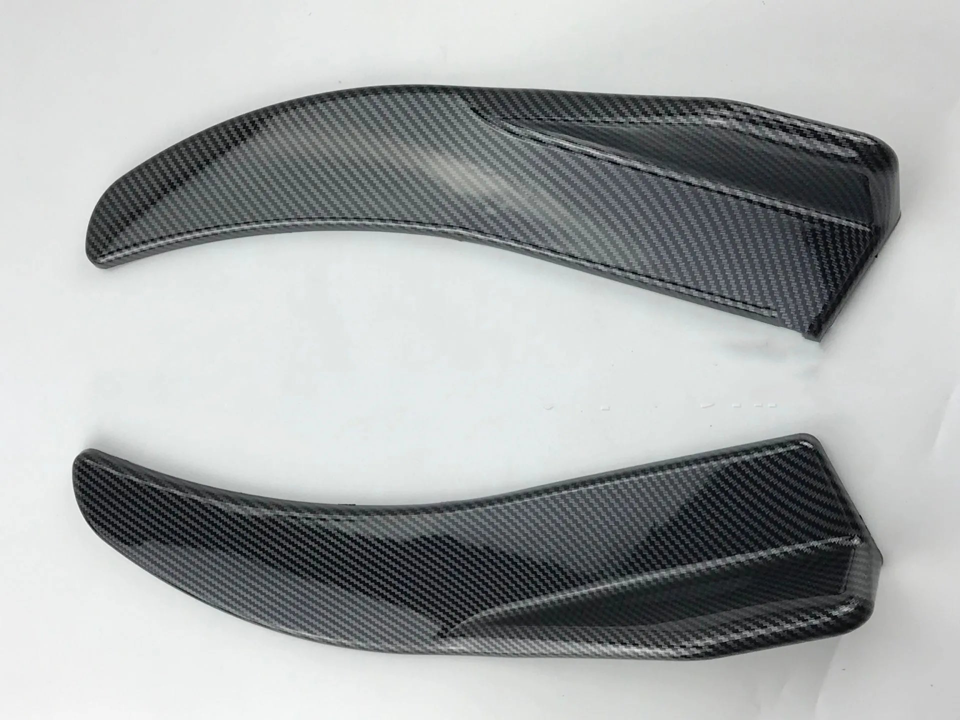 General Motors vehicle front and rear carbon fibre deflector light set with screws