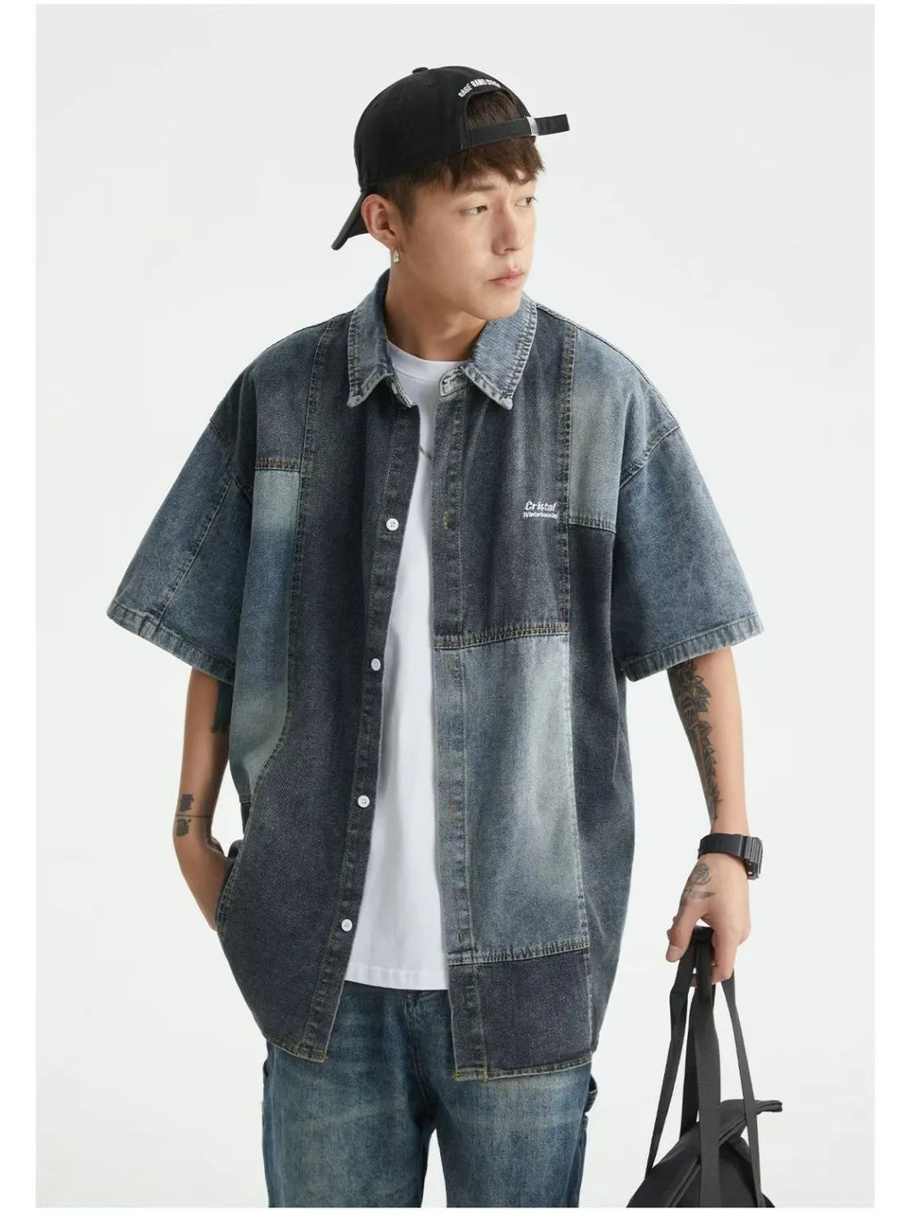 Blue Japanese-style retro denim shirt for men with loose cardigan fit and stitching detail
