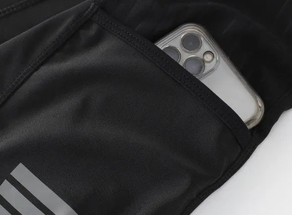 Shock-absorbing cycling pants with cushion padding in black, navy blue, or grey seven-inch overalls design