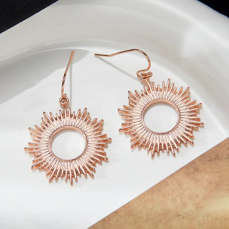 Retro distressed hollow-out geometric ring earrings in alloy with electroplated finish