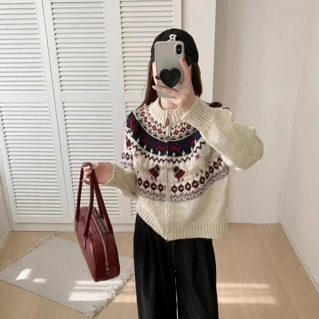 Ethnic jacquard pullover sweater with 3D pattern in apricot colour, loose fit.