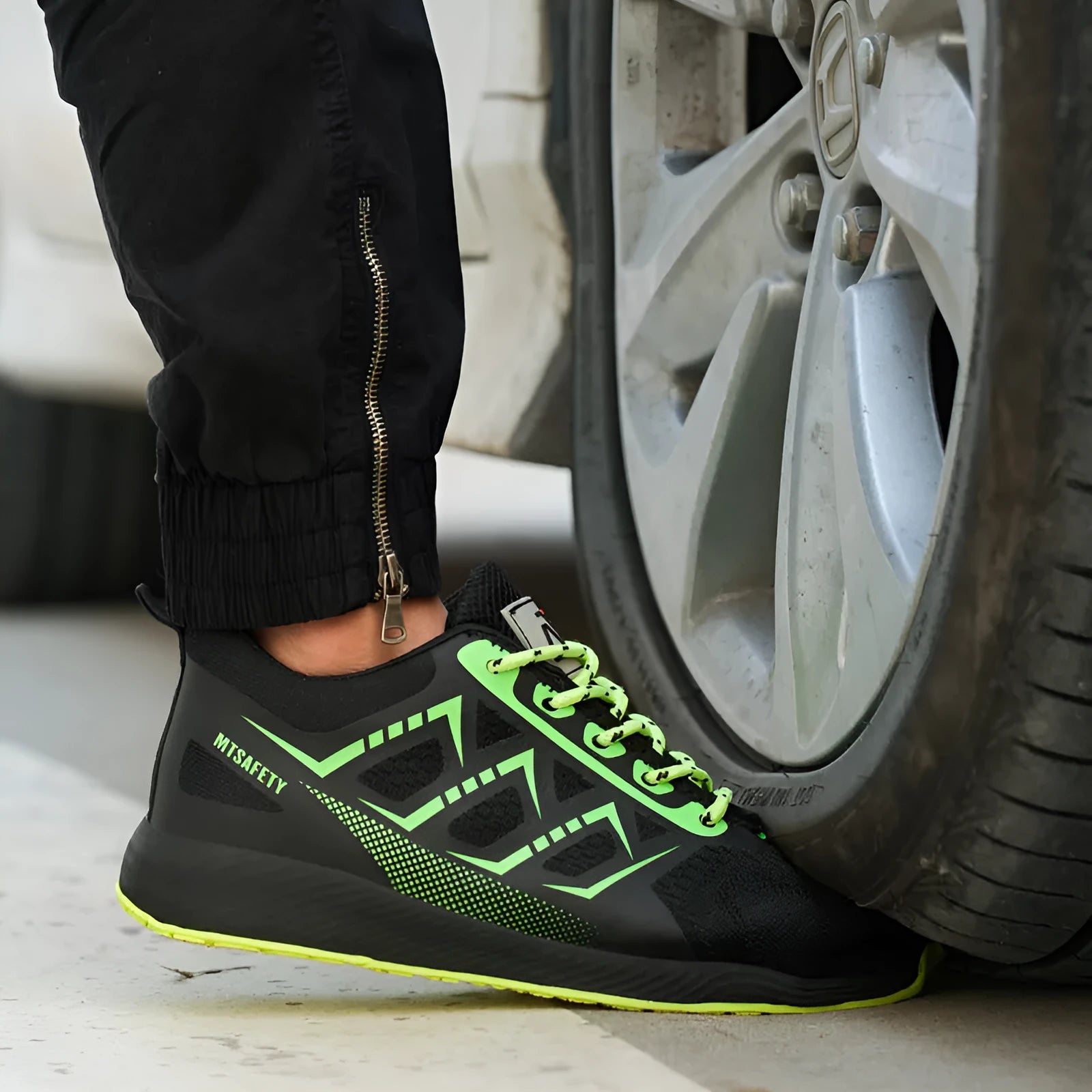 Ultra-light black labour protection shoes with steel toe cap and lace-up front.
