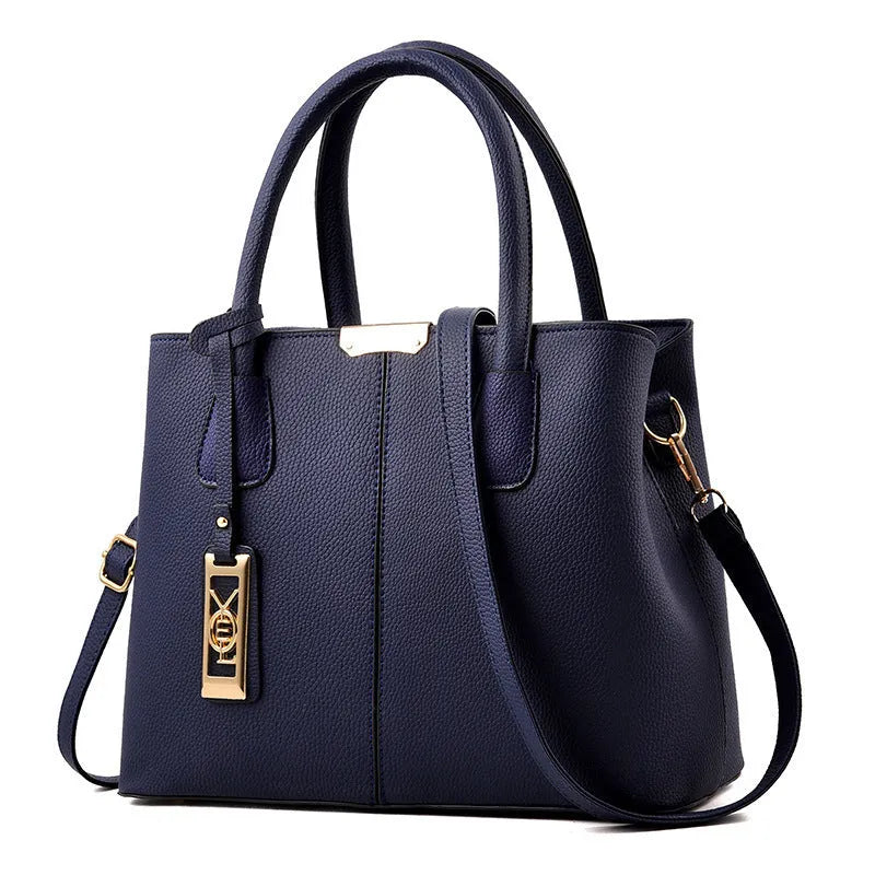 Large capacity women's shoulder bag in soft PU leather with horizontal square shape