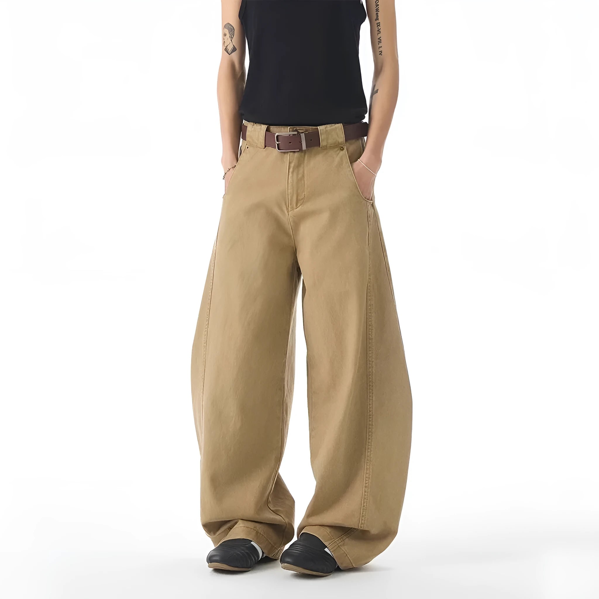 Brown men's straight-leg casual jeans with loose fit and cardigan button fly detail