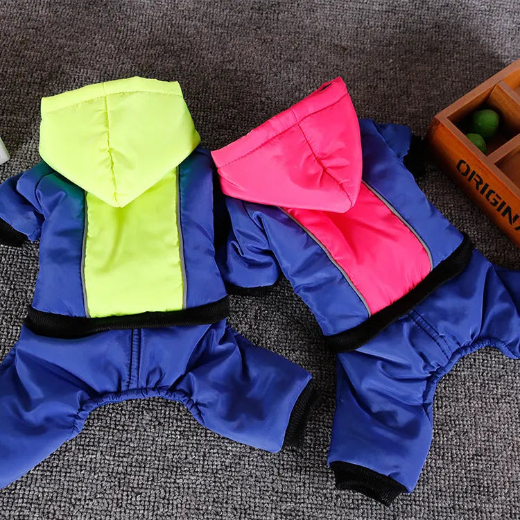 Four-legged pet down coat for dogs in green colour, sizes S to XXL, with down filling and measurement guide