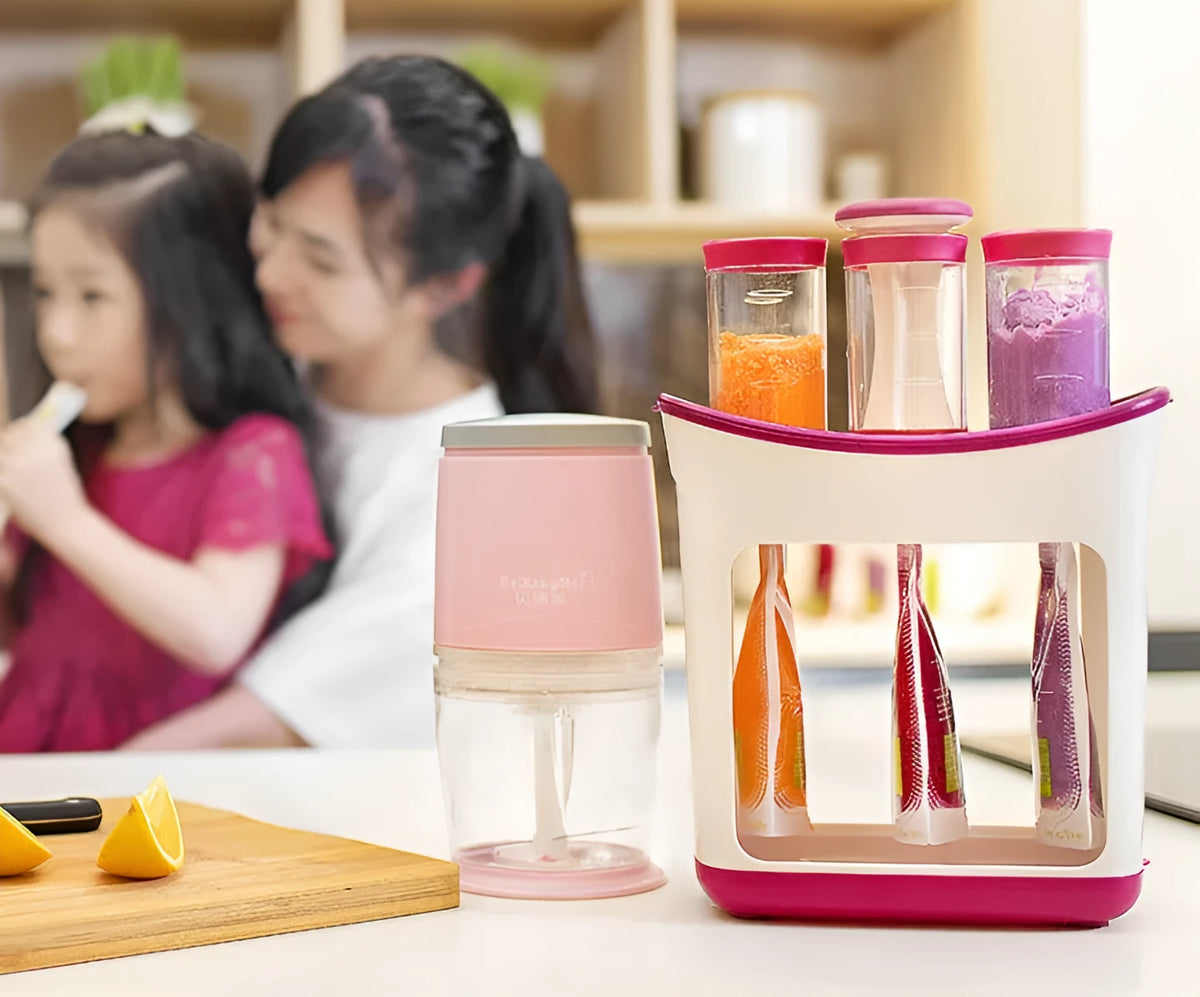 Baby food squeeze station, 18x9x22cm ABS machine with soft rubber press, pouches for homemade puree