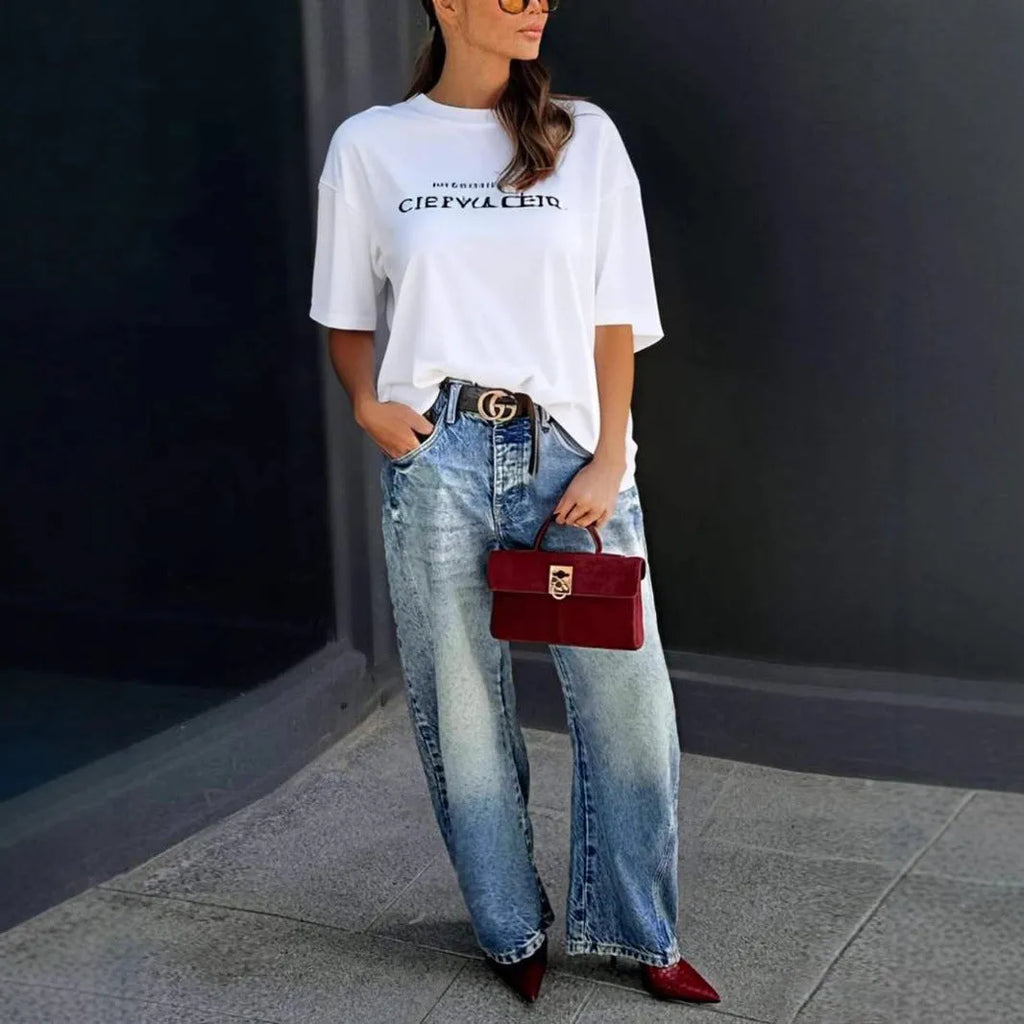 Blue wide leg stretch denim jeans for women with high waist and zipper fly