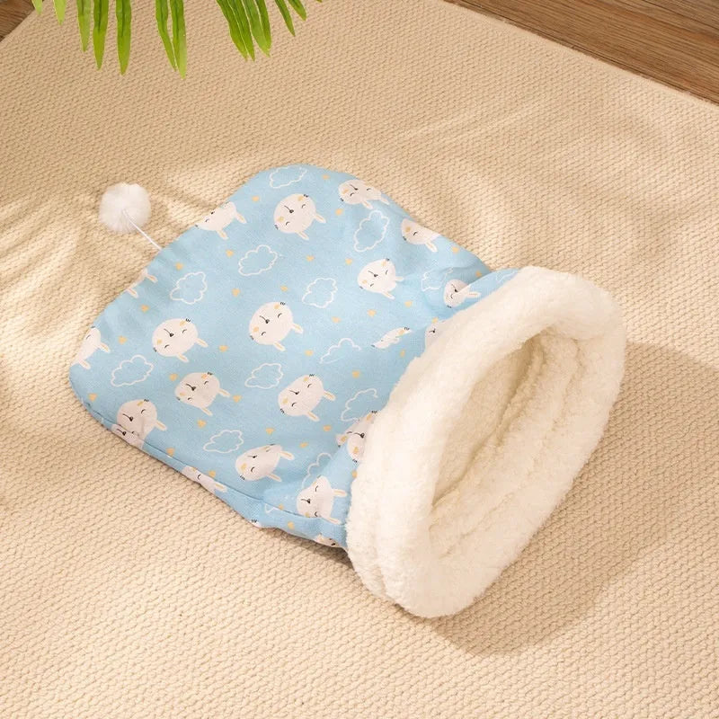 Flannel cat sleeping bag nest measuring 50 by 40cm with PP cotton filling