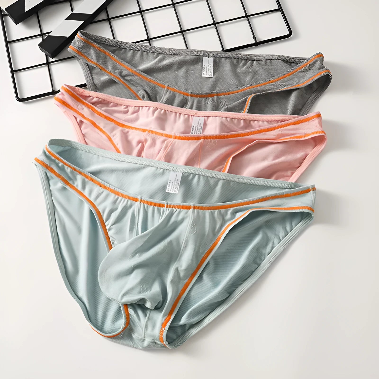 Men's modal ice silk underwear with butt-lift design in five colour options