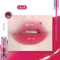 Women's honey lip gloss with mirror water light texture in sample colour