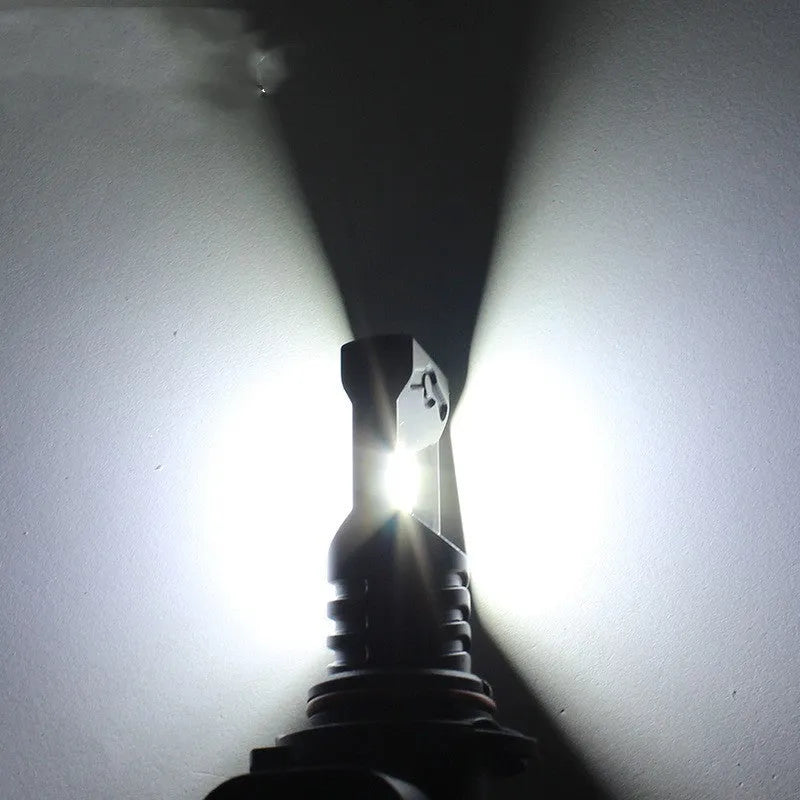9005/9006 CSP LED automotive headlights with aviation aluminium housing and six white LED chips
