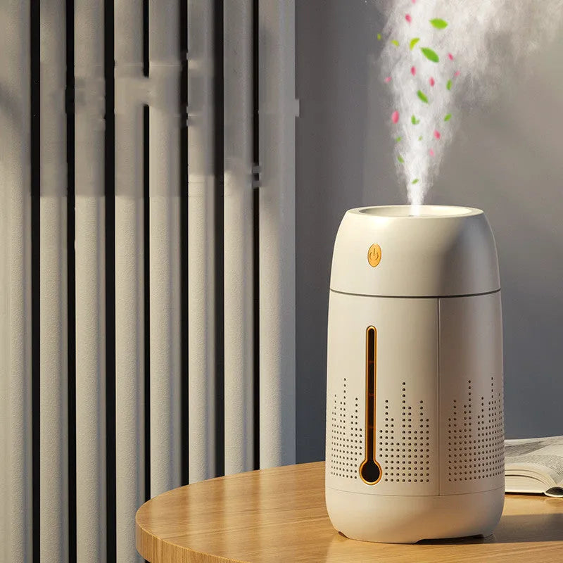 Round plastic household USB aromatherapy humidifier with colourful ambient light and single fog outlet