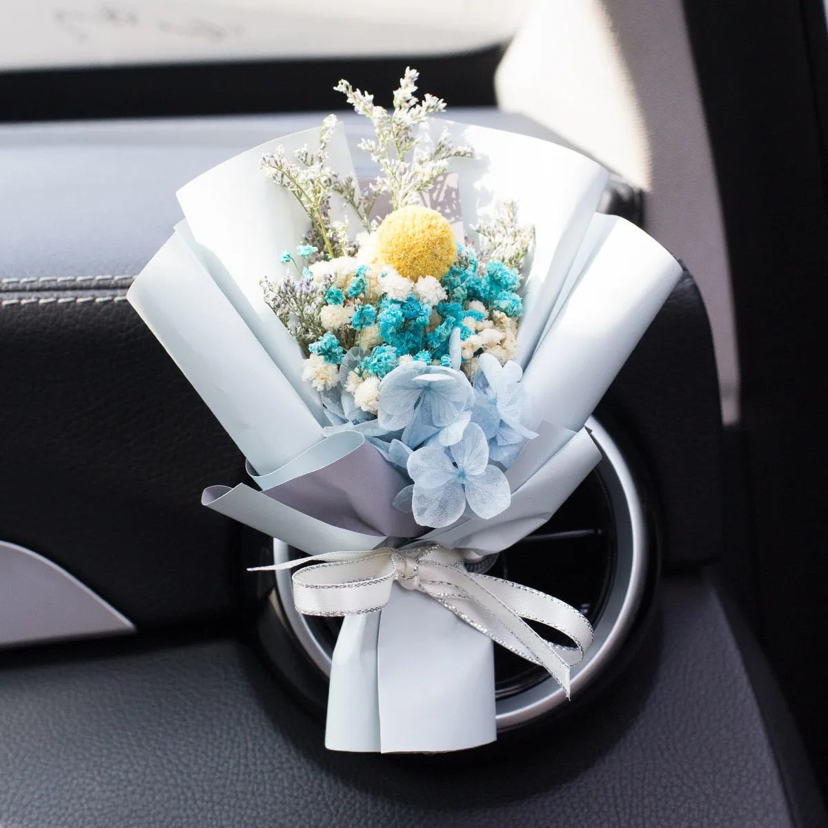 Handmade dried flower car vent perfume with scented inserts in various colours