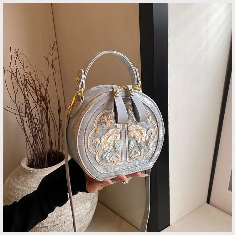 Soft Chinese embroidery shoulder messenger bag with horizontal square shape and adjustable strap