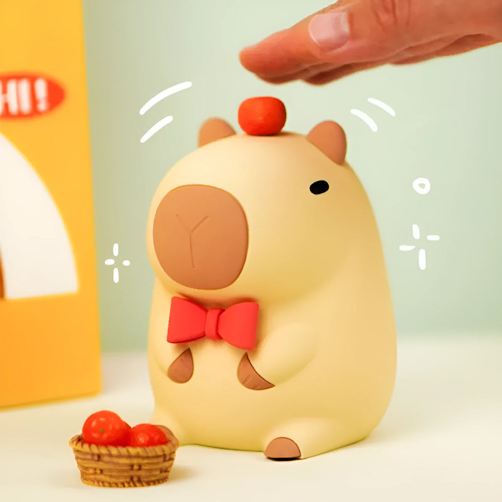 Small capybara-shaped silicone night light decorative lamp with USB charging cable