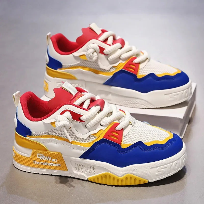 Men's low-top white board shoes with soft rubber sole and mesh lining