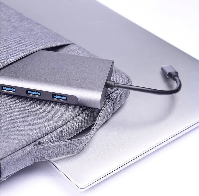 10-in-1 MacBook docking hub PD power bank compatible with Apple iPhone and laptops