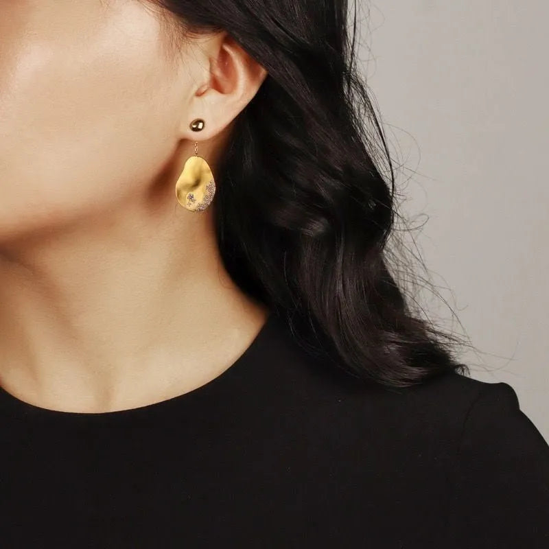 Asymmetric floral earrings with zircon mosaic in gold and silver plating options