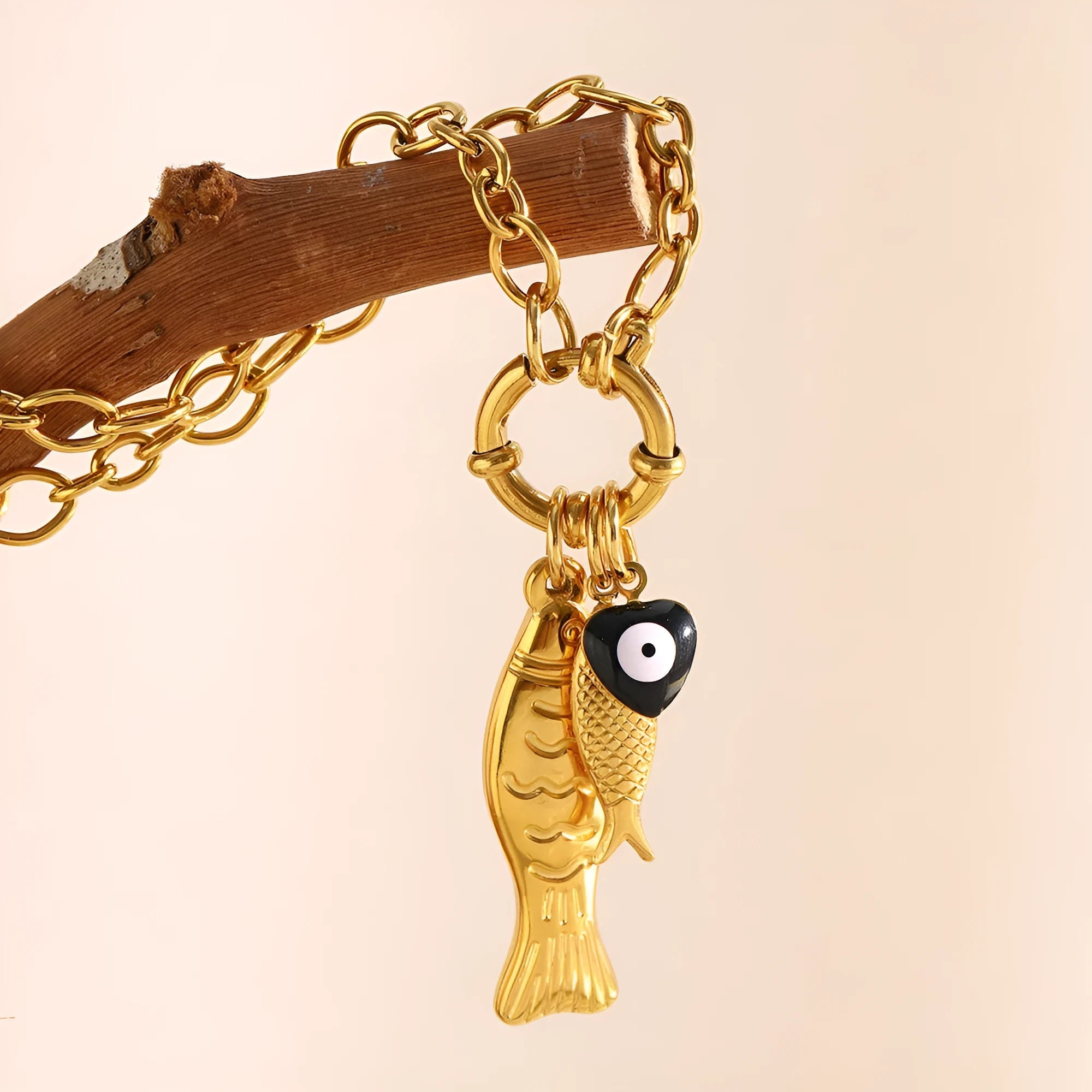 Stainless steel 18K gold plated little fish spring fastener pendant necklace on O-shaped chain, gold colour, women's adjustable 41-50cm