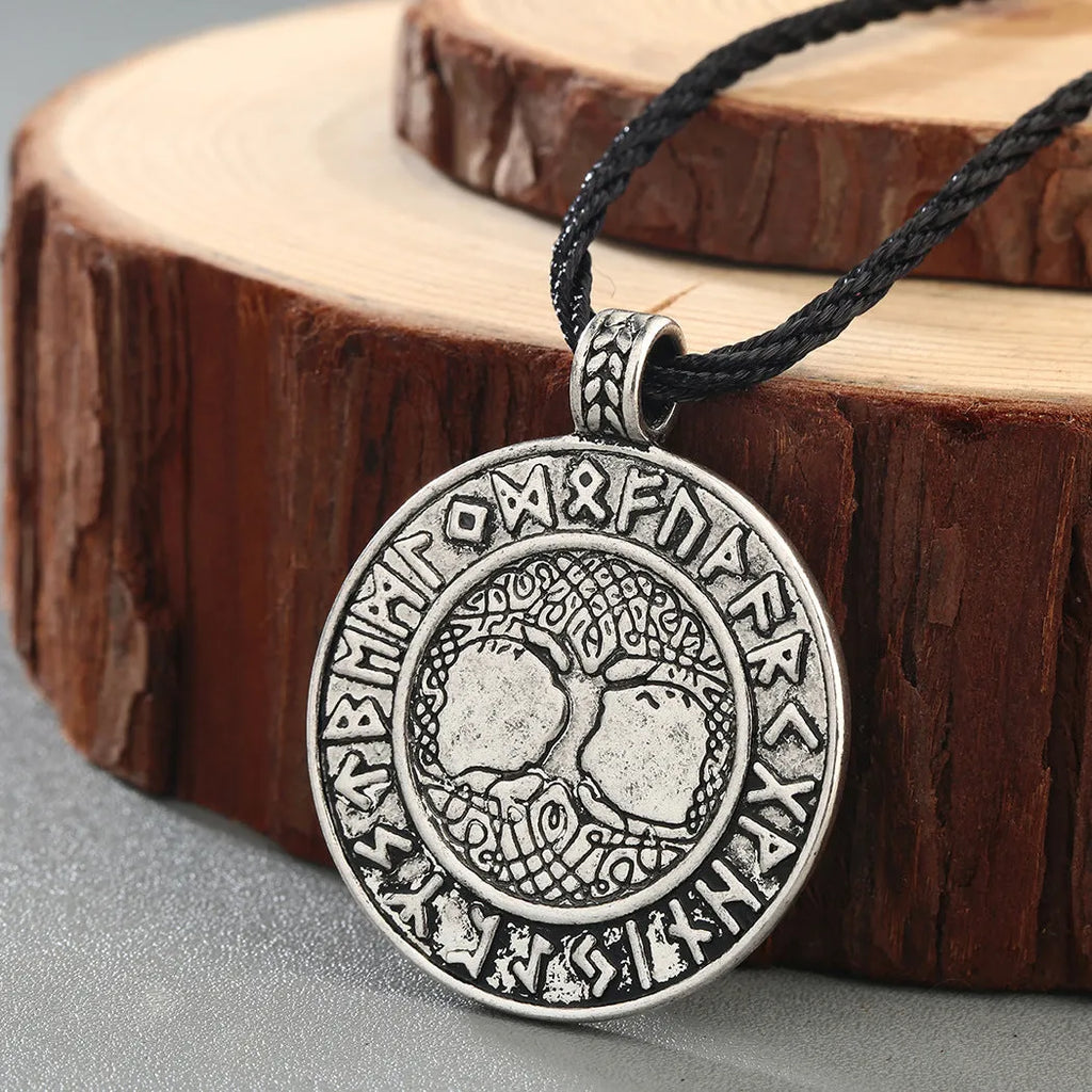Tree of life necklace in antique silver with alloy pendant and chain