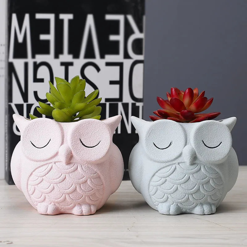 Handmade frosted ceramic owl flower pot for small succulents, 11 cm tall