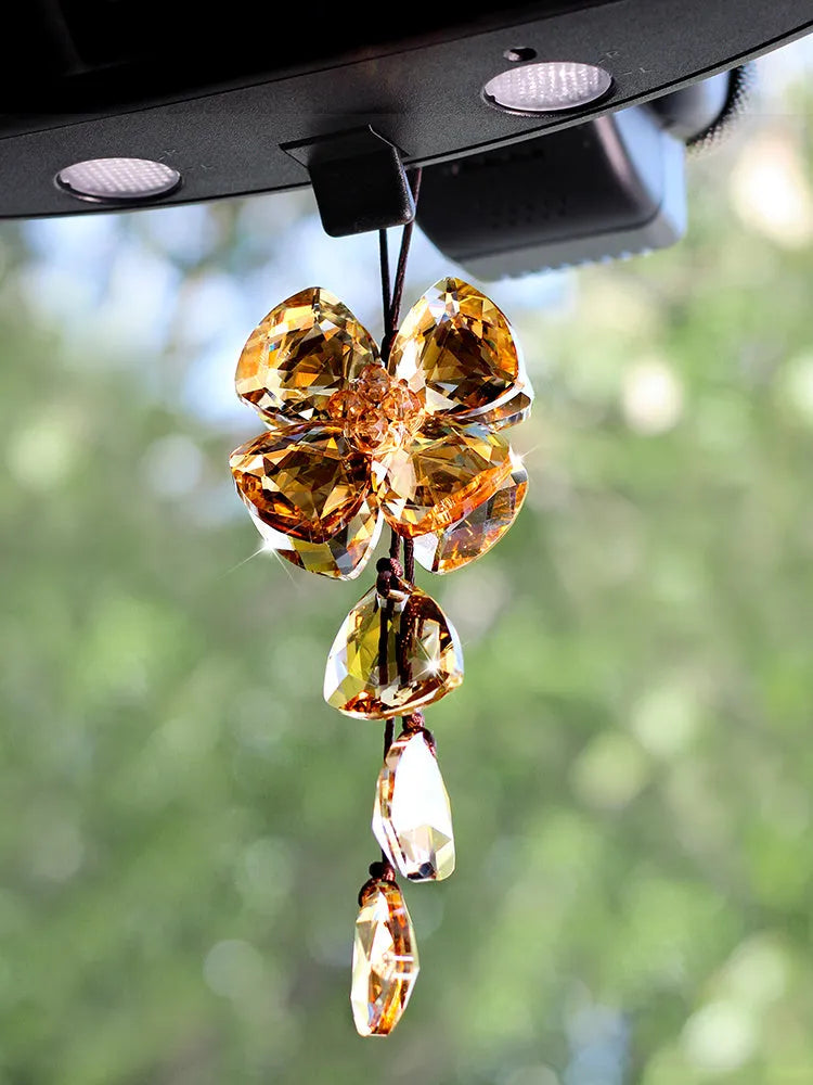 Crystal four leaf grass pendant for car interior decoration measuring approximately 20cm