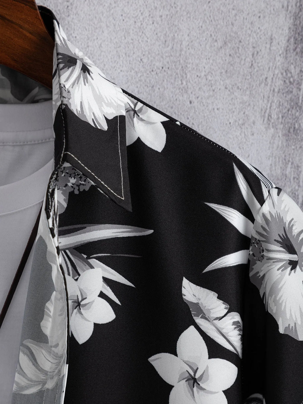 Men's digital printed shirt with colour matching pattern in blue, available in cotton polyester fabric