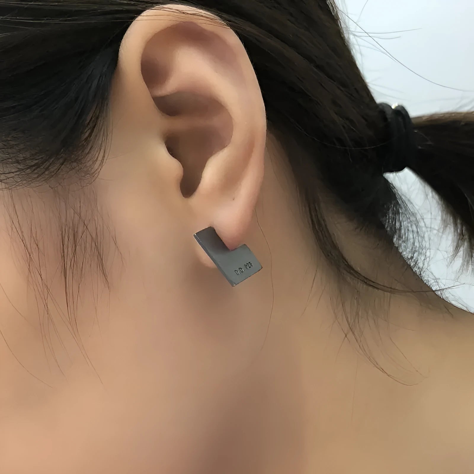 925 sterling silver geometry square earrings with oxidation black finish, 16mm minimalist design