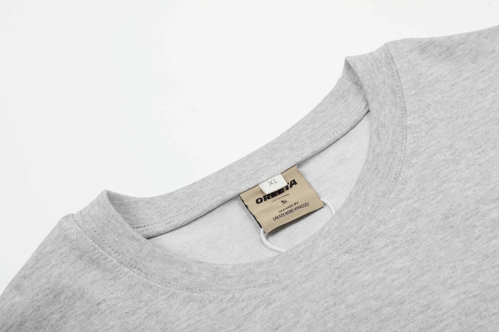 Men's retro style cotton pullover with long sleeves in loose fit design