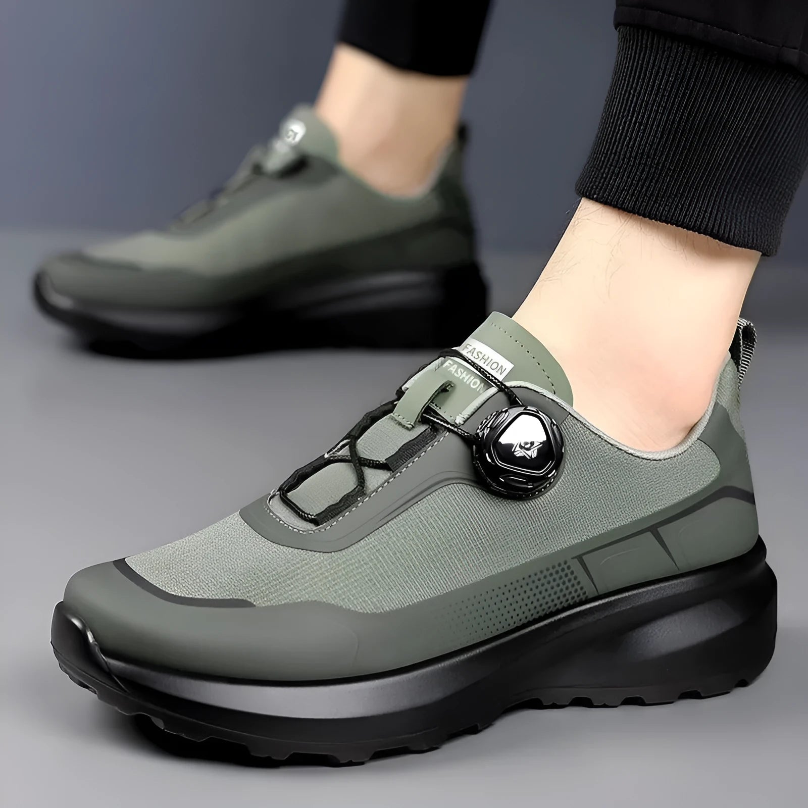 Men's black rotating button casual sneakers with thick platform sole and mesh lining