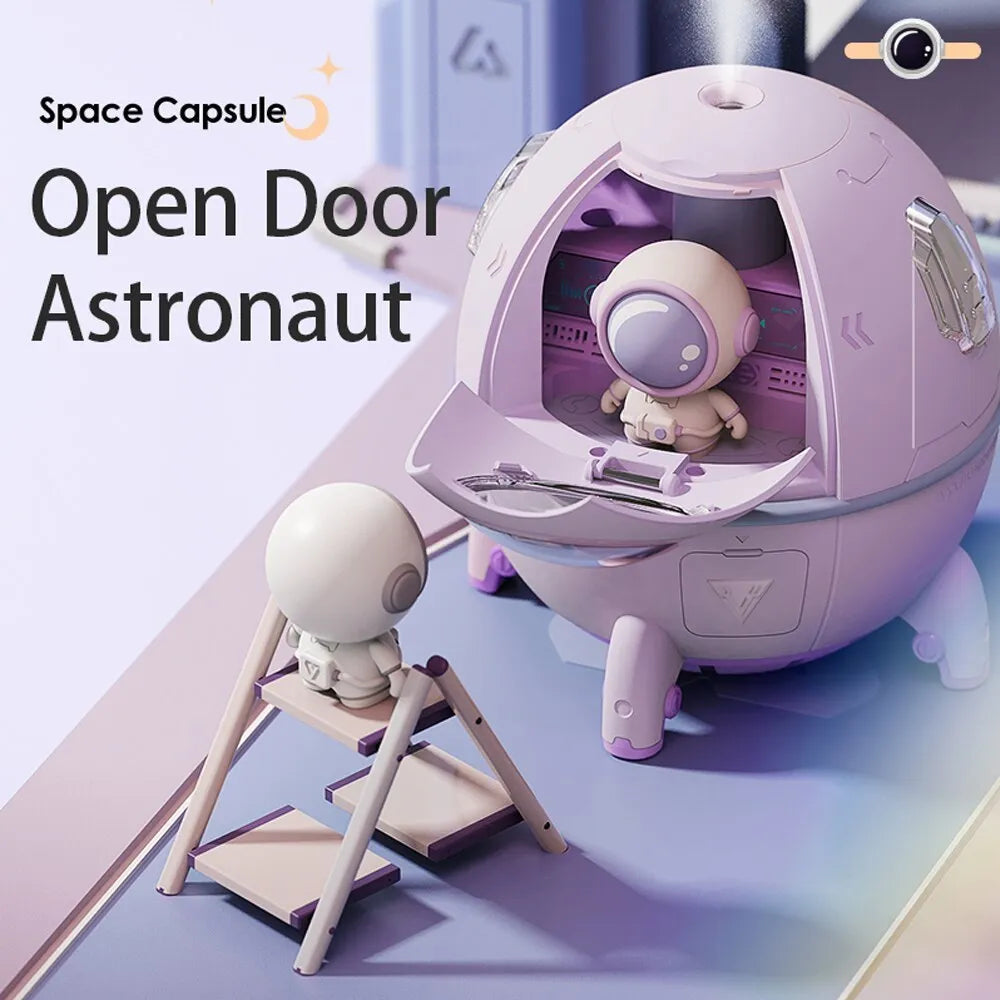Astronaut-themed USB desktop humidifier with colourful LED light and 220ml water tank