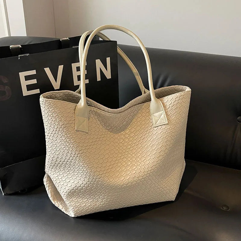 Woven PU shoulder bag for women in beige with double straps and medium-hard structure