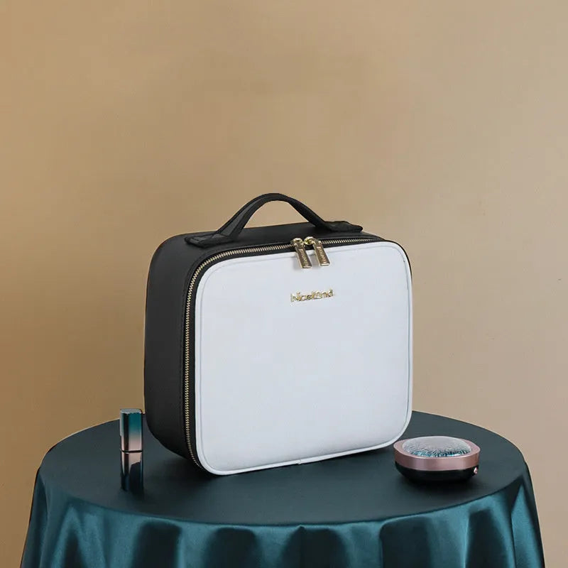 Large capacity cosmetics storage bag with full screen mirror and LED lamp ring, 26x23x11cm, polyurethane leather, USB powered