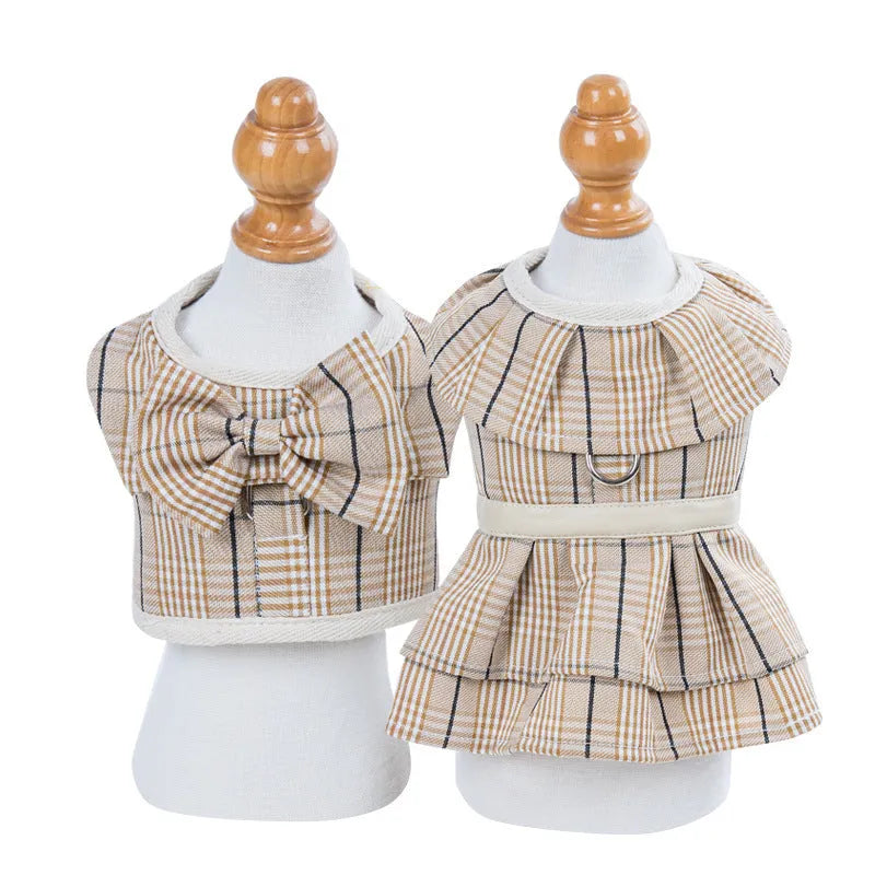 Pet vest chest strap with integrated hand holding rope in milky white or purple colour options