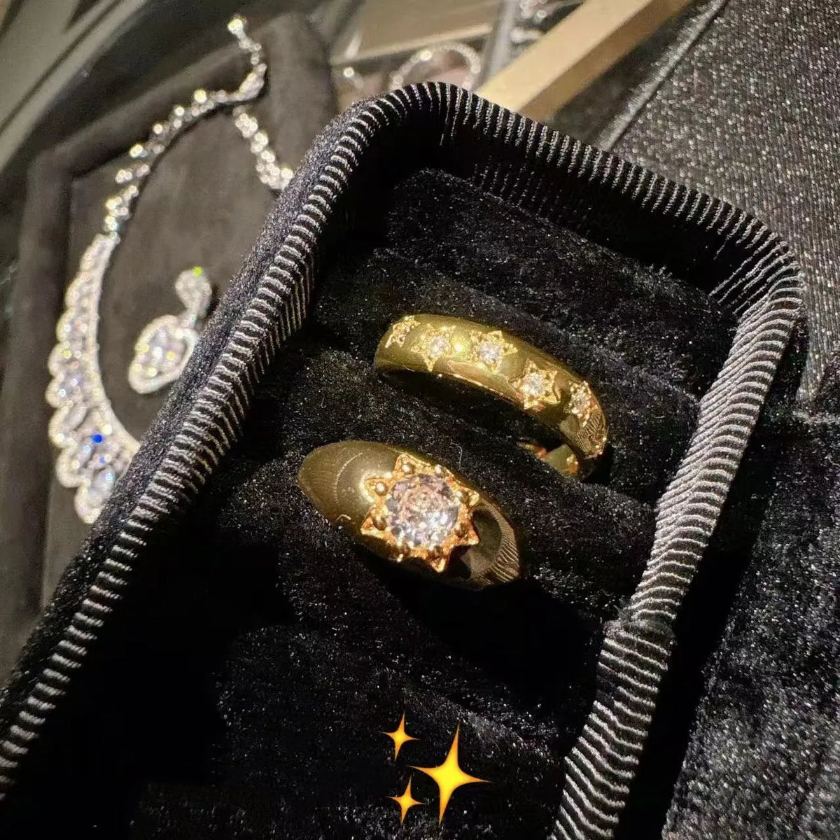 Gold-plated open ring with glossy zircon stone in geometric quadrilateral setting, Asterism colour option