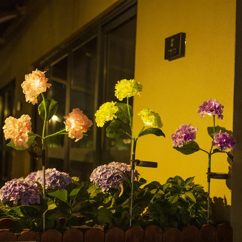 Solar hydrangea garden decorative light in floral design with rubber construction for outdoor placement