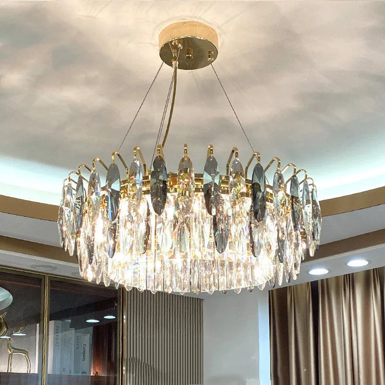 Light luxury crystal diamond chandelier with iron frame, multi-head design in diameter 600x300mm for living room