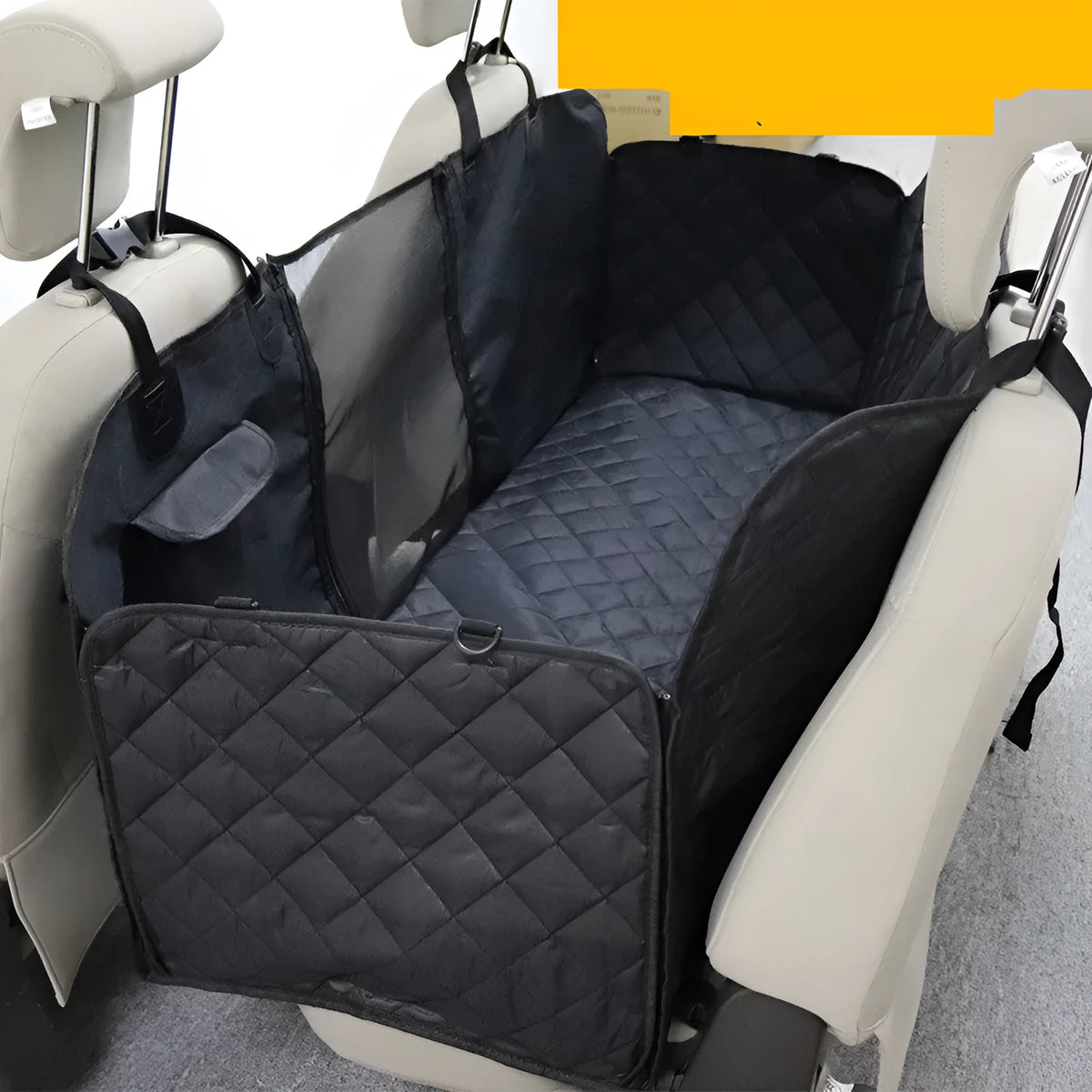 Black rear two-seater car pet mat 137x147cm with central isolation net and 600D Oxford cloth for large dogs