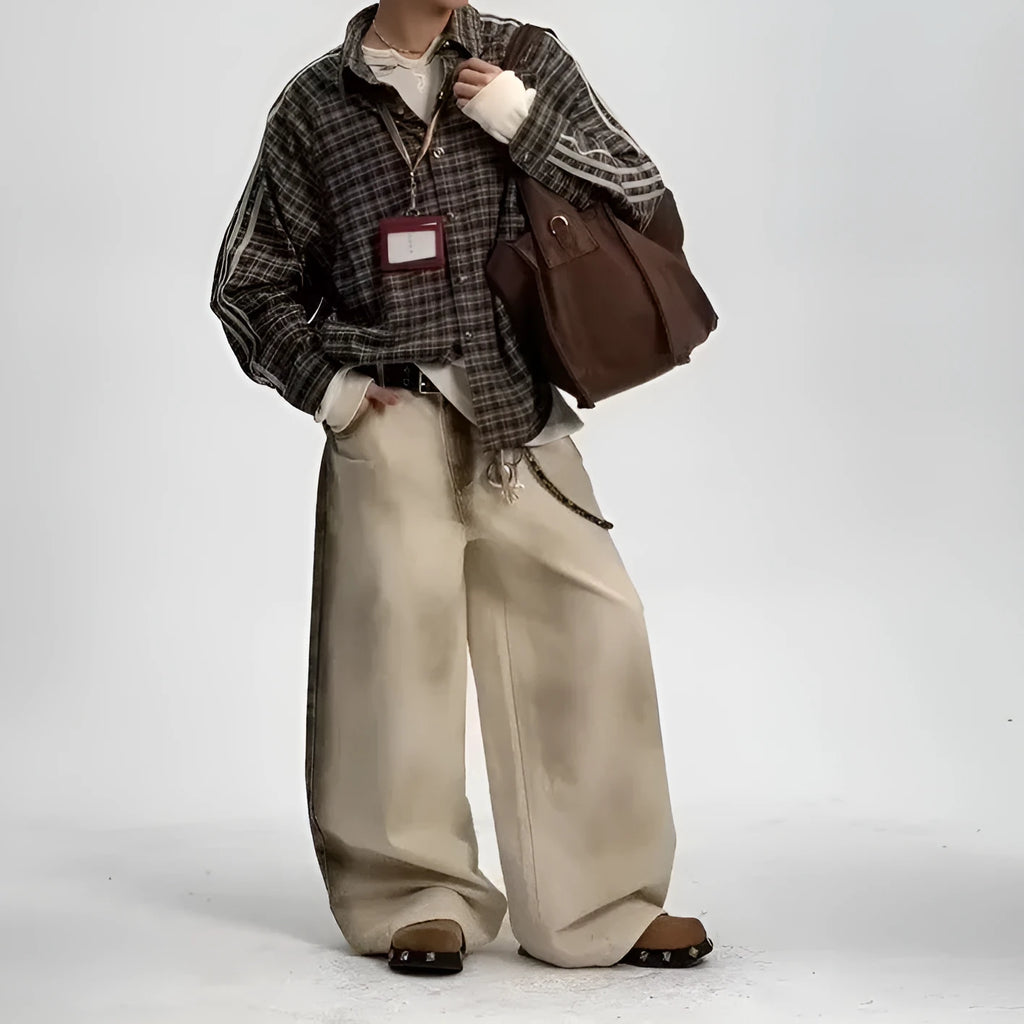 Loose straight retro street floor-length pants in beige cotton with wrinkle-free treatment, mid-rise waist, and loose leg