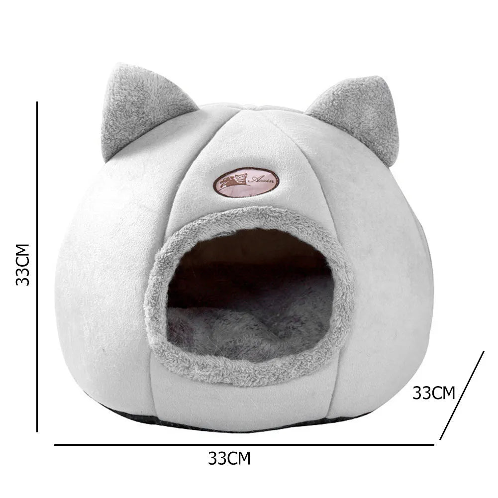 Large enclosed cat winter nest with fleece interior and sofa bed design
