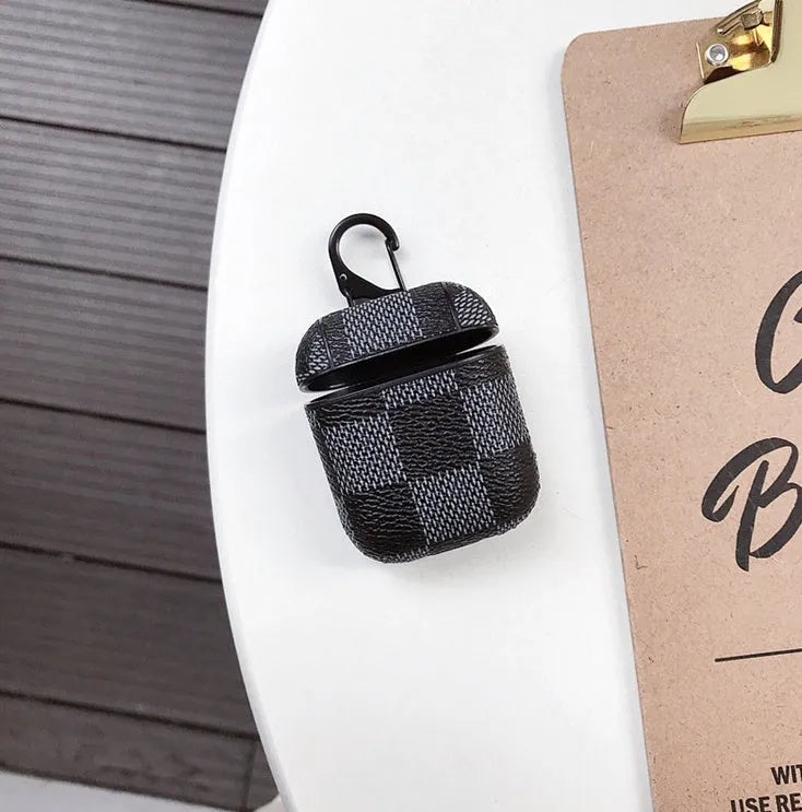 Hard shell plastic iPhone XS MAX case with lattice grid design and anti-lost hook attachment point