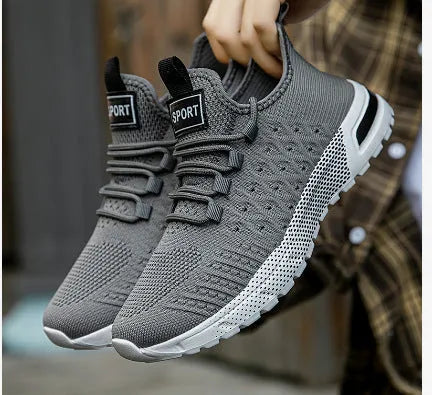 Men's solid colour casual shoes with a mesh upper in Army Green.