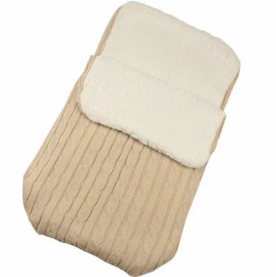 Baby stroller sleeping bag with envelope design in various colours showing lamb cashmere lining and cotton wool filling