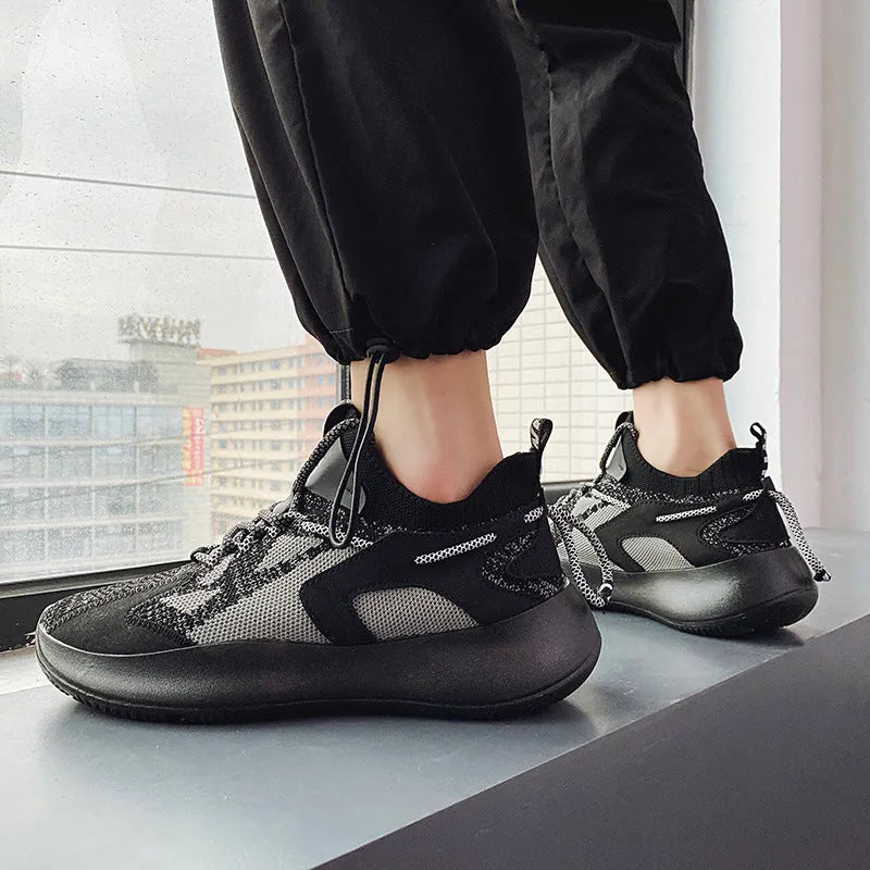 Wild Daddy breathable mesh shoes for men in black with rubber sole and textile insole