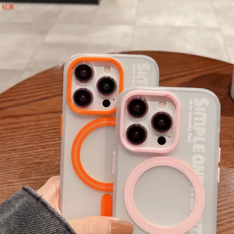 Simple magnetic mobile phone protective shell in TPU for iPhone 15 and 16 series